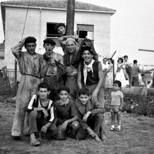 1961-001-028__