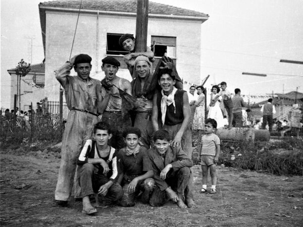 1961-001-028__