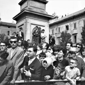 1964-074-010