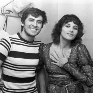 1974-018-043