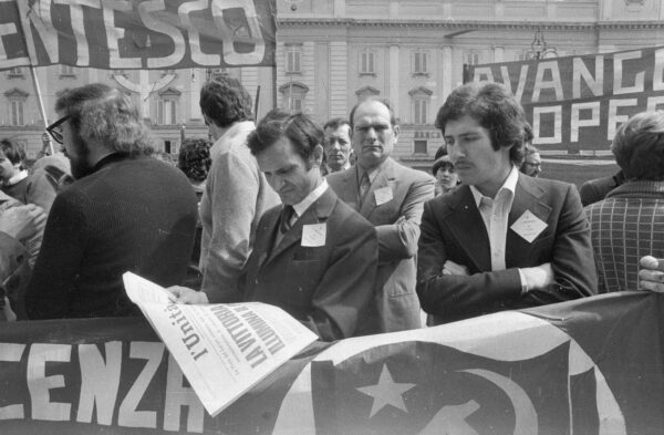 1975-076-021